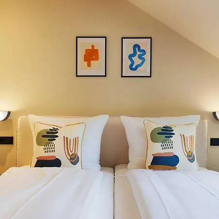 Apartment Homie Am Paradeplatz In Der Wuerzburger Innenstadt